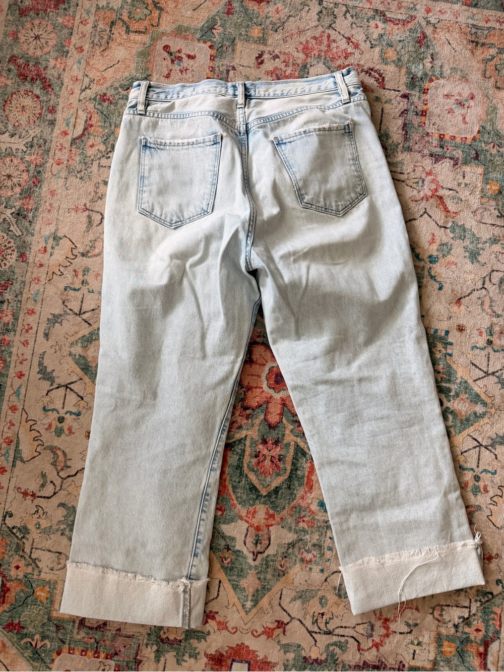 Frame Denim Light Blue Le Jane Crop Jeans with Cuffed Hem - Picture 3 of 4